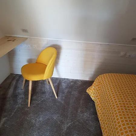 Apartment - Yellow Sun *